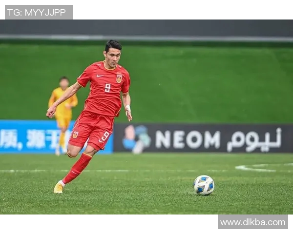 拜合拉木助力深圳新鹏城崛起推动足球事业新篇章