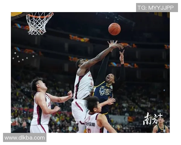 广东宏远队主场惜败，遭遇两连败压力山大